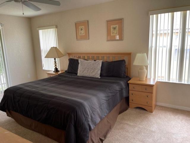 Four-Bedroom Townhome Davenport Bagian luar foto