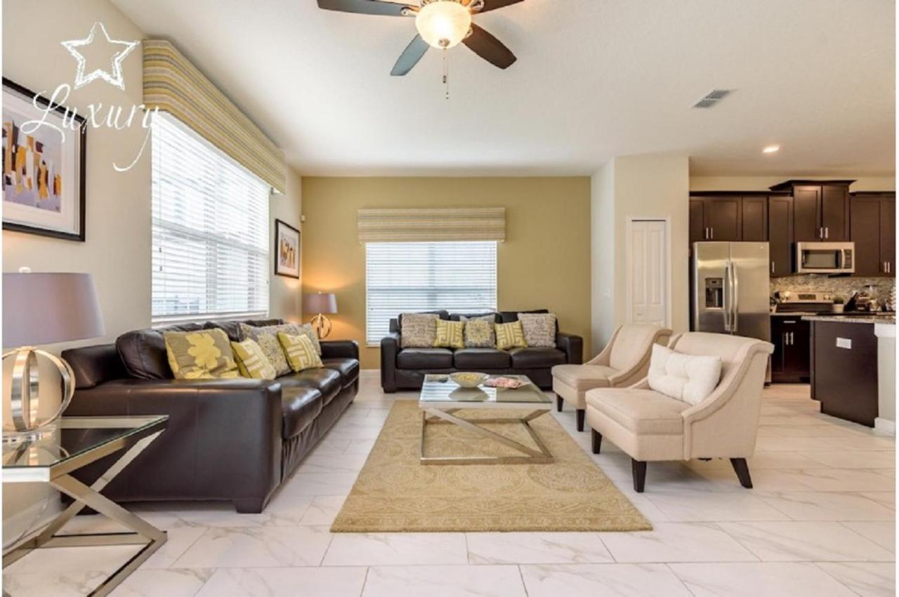 Four-Bedroom Townhome Davenport Bagian luar foto